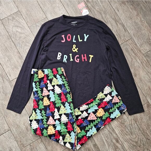 North Pole Jolly and Bright PJ Set Size L - Picture 1 of 16